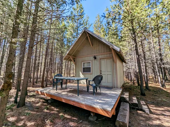 53747 Bridge Dr, La Pine, OR 97739