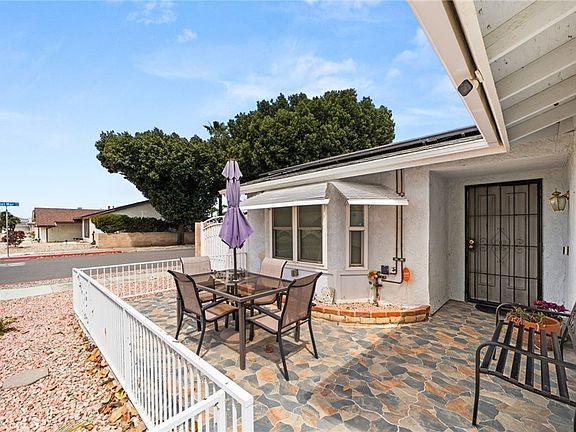 4th image of 2219 El Toro Cir