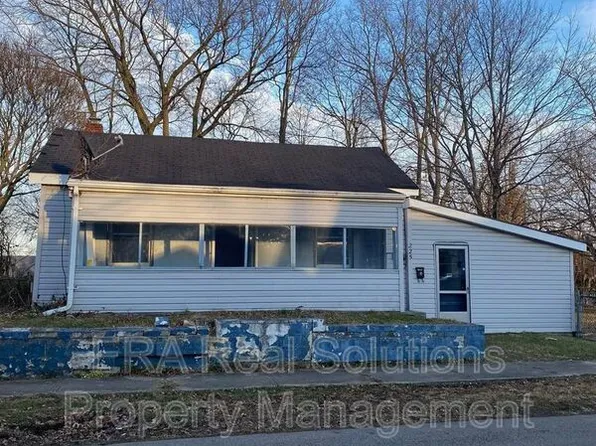 225 N 2nd St, Greenfield, OH 45123