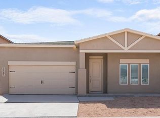 128 Esther Trl, Santa Teresa, NM 88008