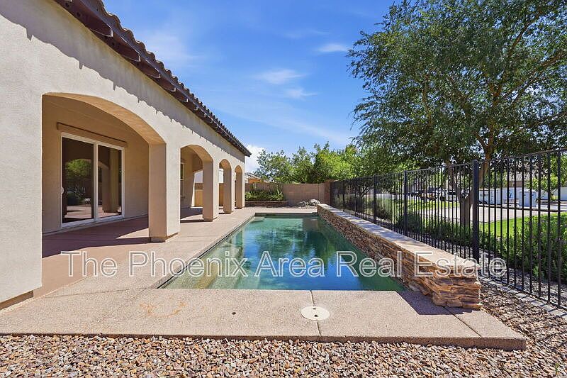 1st image of 3417 S Valerie Dr
