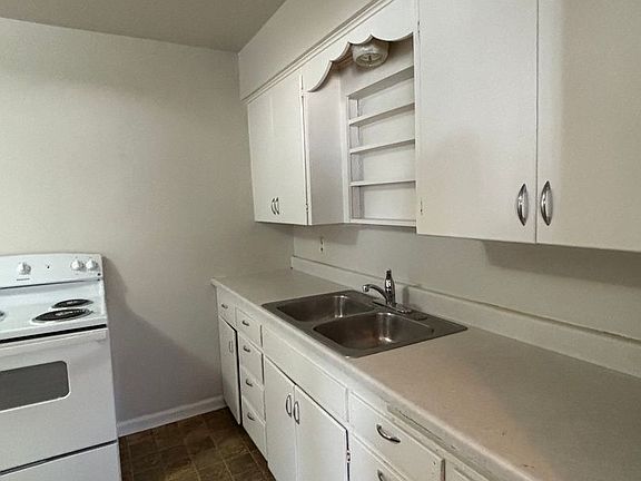 5th image of 335 W Buell St #Ceed0ac9d