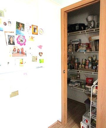 5th image of 895 Meadowlark Cir