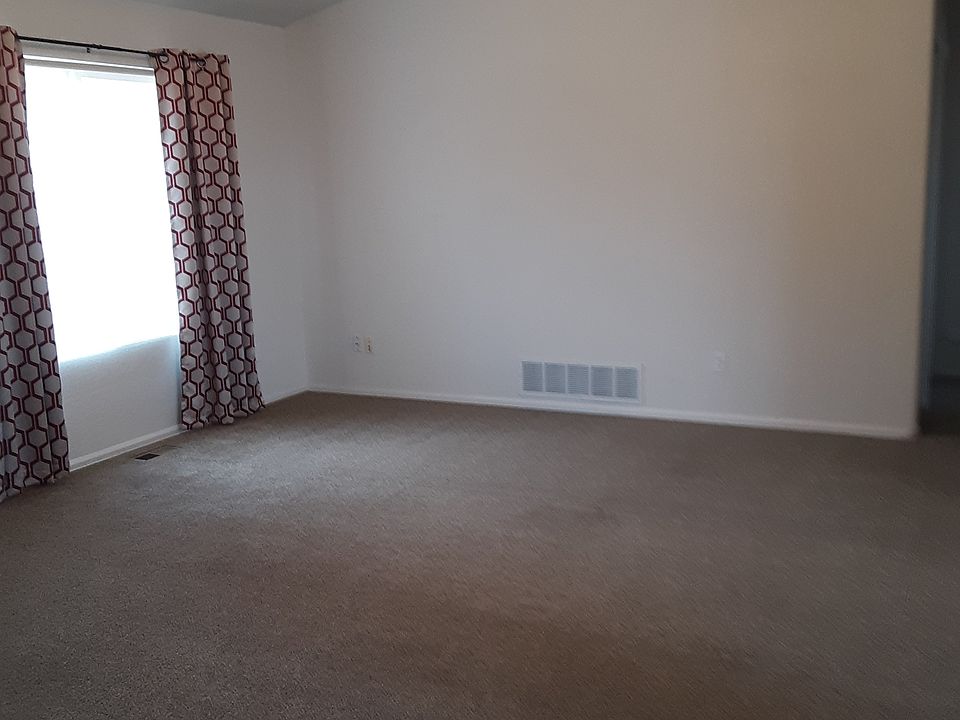 1st image of 3204 N 5th St