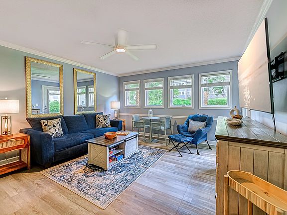 2nd image of 5905 South Kings Hwy. #4102