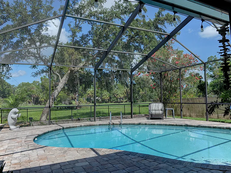 220 N Country Club Dr — Photo 34