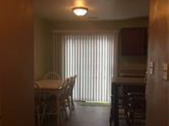 Eat In Kitchen!