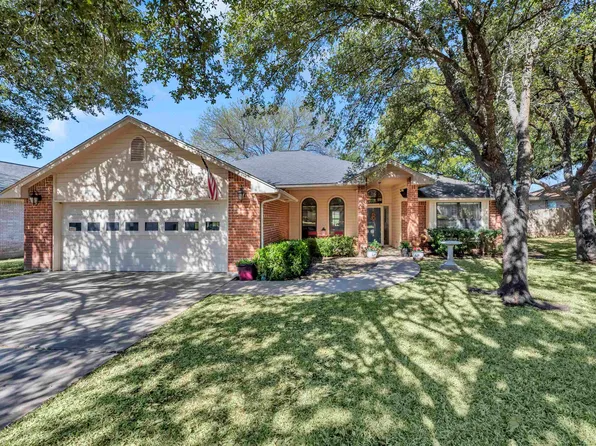 168 Turkey Run, Meadowlakes, TX 78654