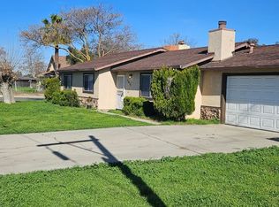 1051 9th St, Turlock, CA 95380