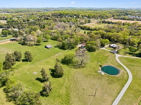 3rd image of 5454 Stewarts Ferry Park