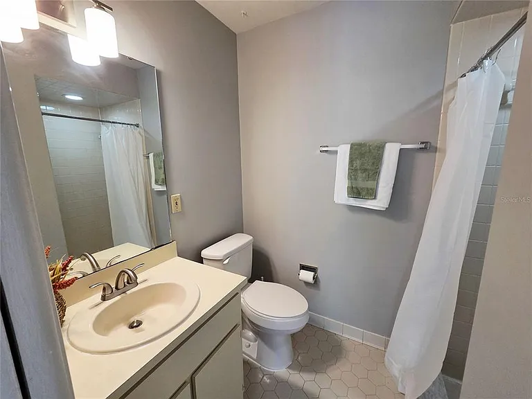 104 Mayfair Pl SW — Photo 18