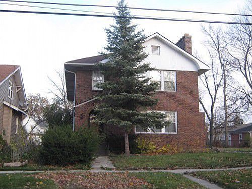 1st image of 31 N Victory St