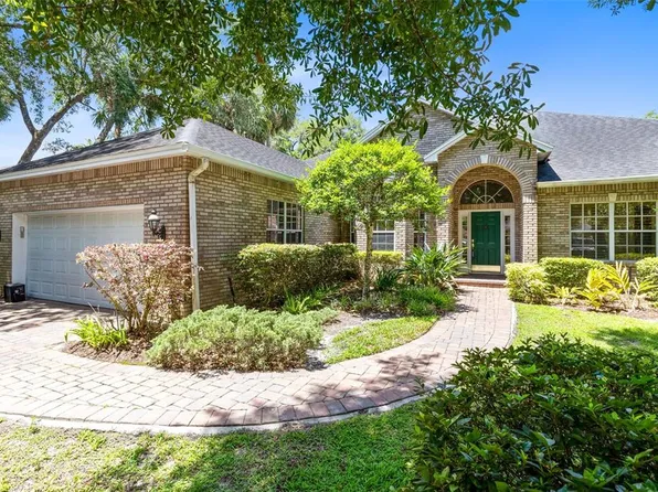 840 Coach Lamp Ct, Sanford, FL 32771