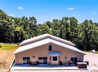 4423 Lw High Point Rd, Stover, MO 65078
