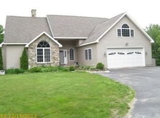 411 Grove St, Lewiston, ME 04240