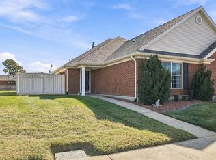 2225 Triple Crown Way, Owensboro, KY 42301
