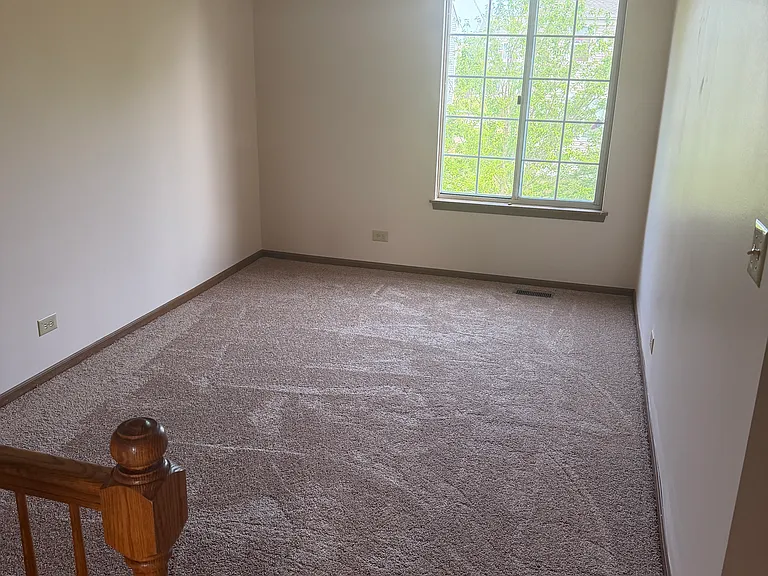 125 S Southport Rd — Photo 7