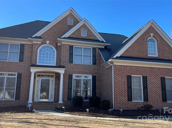 2306 Cota Ct, Charlotte, NC 28262