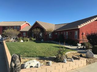 9784 Desmond Dr, Oak Hills, CA 92344