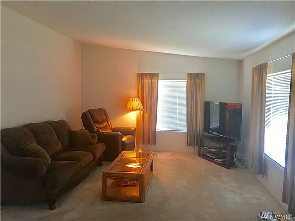 2nd image of 5845 Road 4.3 NE