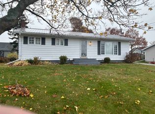 116 Oak Dr, Charlottetown, PE C1A7Z2