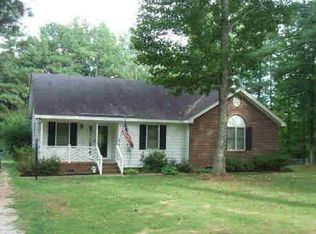 2001 Fox Ridge Rd, Clayton, NC 27527