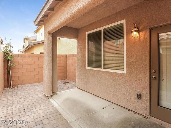 5th image of 9344 Pink Stargazer Ave