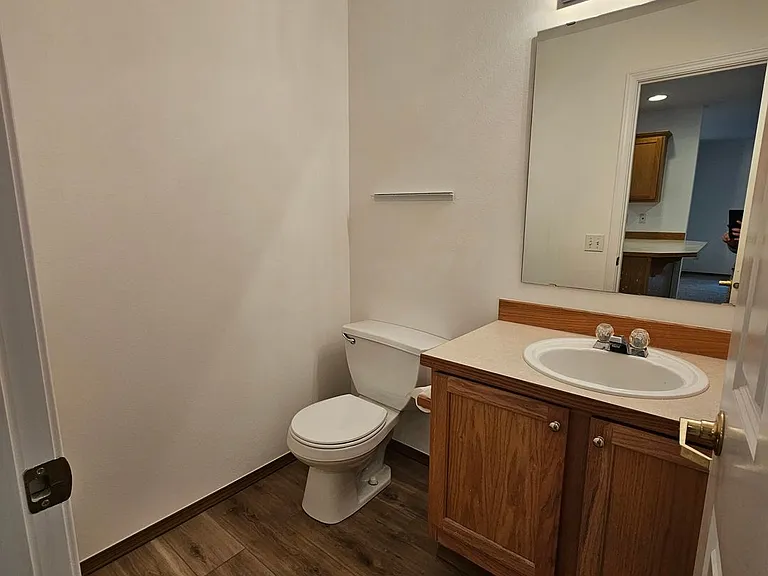 968 NW Poppy Ct — Photo 6