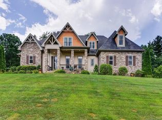 76 King Heights Dr #15, Fletcher, NC 28732