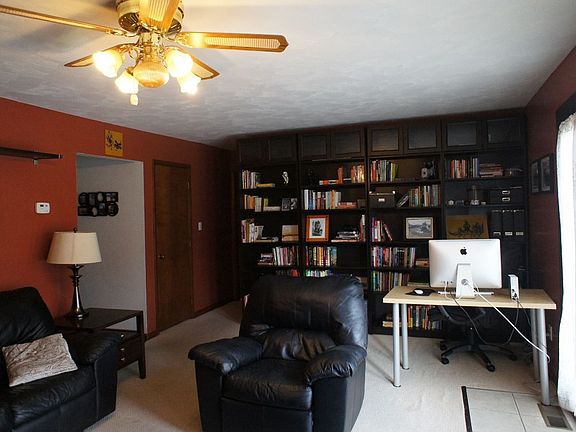 5th image of 574 Cora Ln