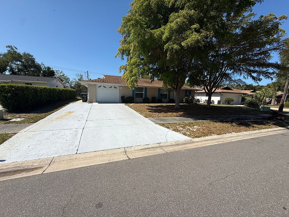 1st image of 2604 Regatta Dr