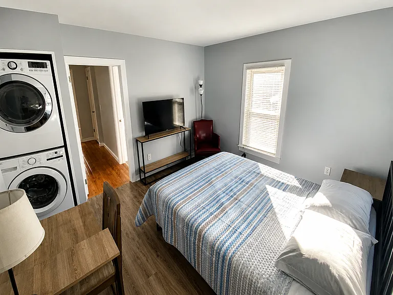14-16 E North St #14 — Photo 15