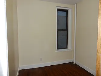 Rented by Aimee Grodanz, LREB