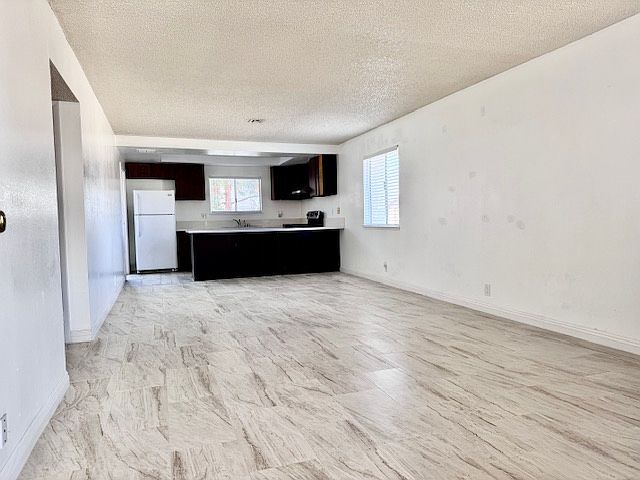 Living/Family room & Kitchen combo 1