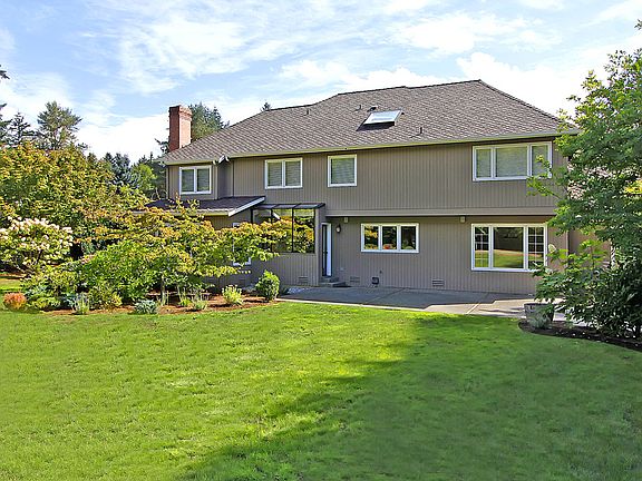 3rd image of 16322 NE 160th St