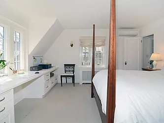 Sold by Robert E. Hill 