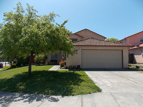 3rd image of 513 Venezia Way