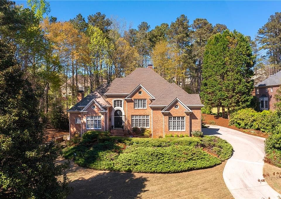 1st image of 2210 River Cliff Dr