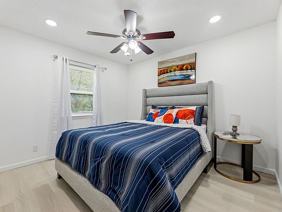 2nd image of 210 Slaughter St