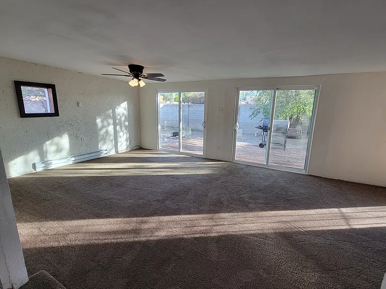 11424 Faye Ave NE — Photo 6