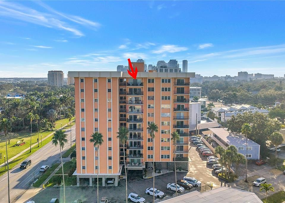 1st image of 1120 N SHORE DRIVE NE #1103