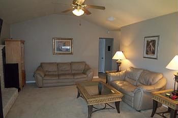 4th image of 2304 Cross Timber Dr