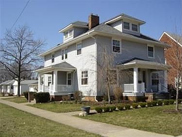 1st image of 19350 Dorothy Ave