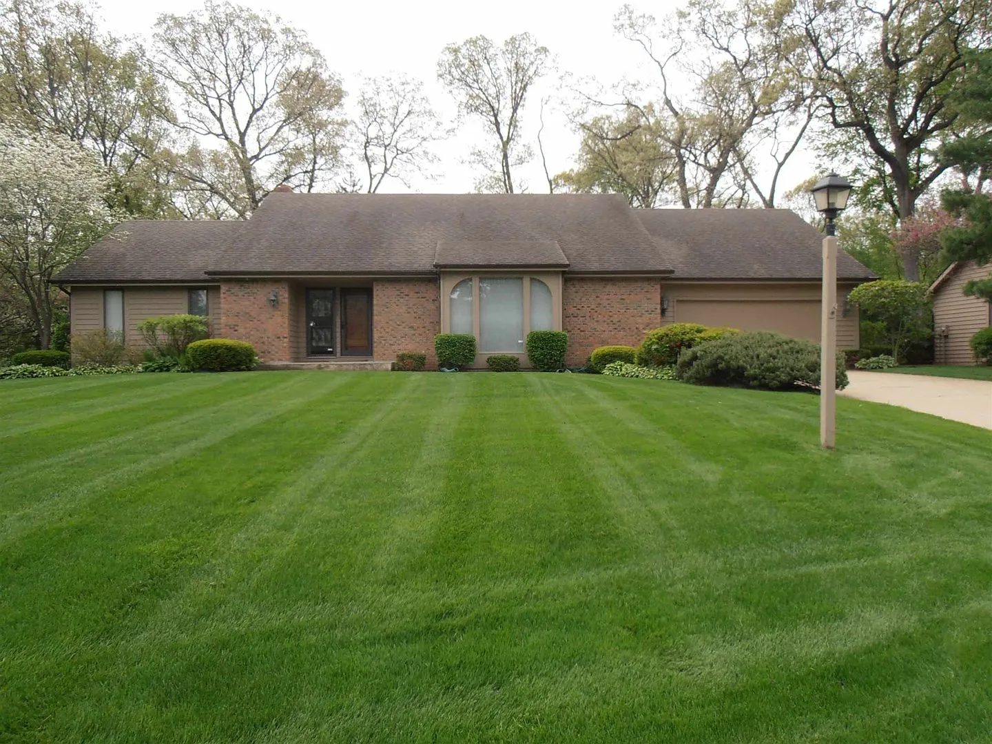 16066 Covington Pkwy photo 1