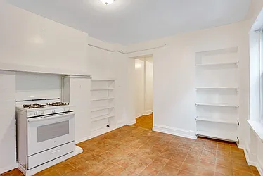 Rented by Moises Farhart, LREB