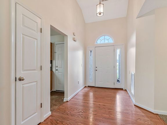 4th image of 2521 Kanlow Dr