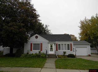 512 2nd Ave NE, Sleepy Eye, MN 56085