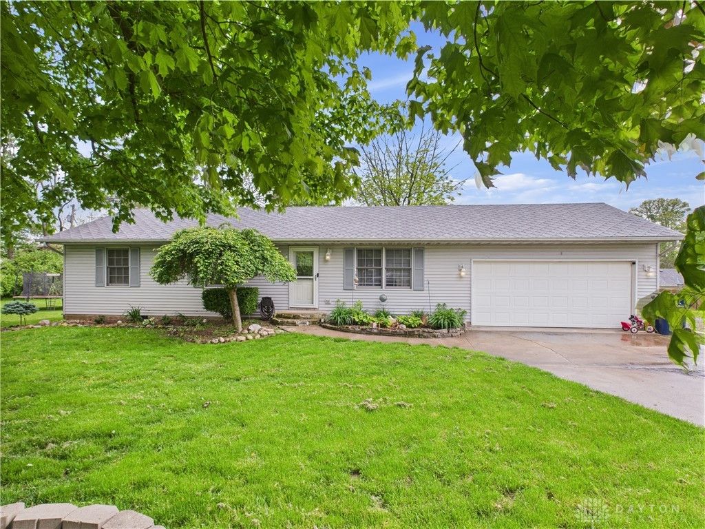 Real estate listing image