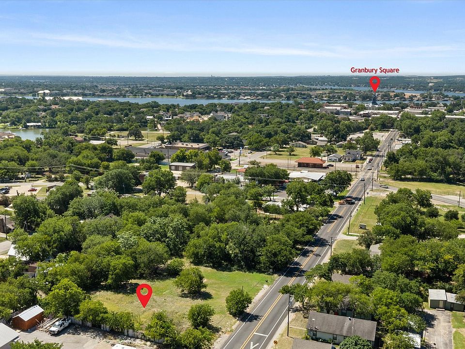 1st image of 721 N Houston St