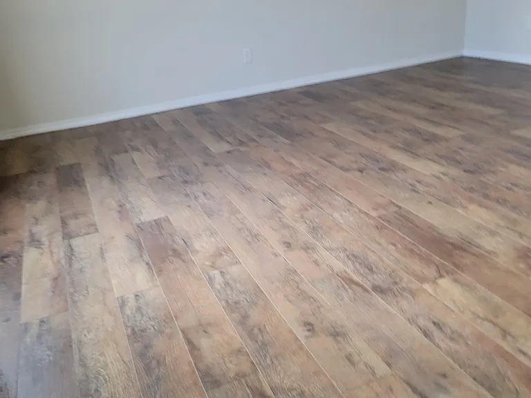 4680 Hojas Verdes — Photo 23